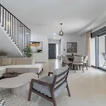New! Luxury Carlotte With 11m Pool Villa *