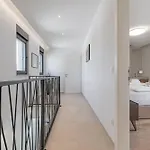 Villa New! Luxury Carlotte With 11m Pool Poreč