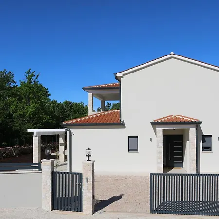 New! Luxury Carlotte With 11m Pool Villa Poreč