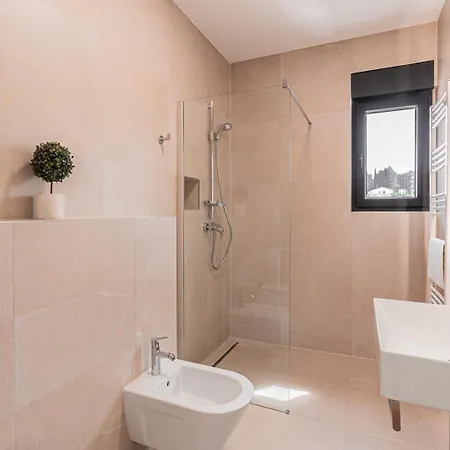 New! Luxury Carlotte With 11m Pool