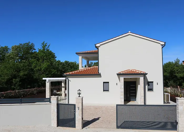 New! Luxury Carlotte With 11m Pool Villa Poreč